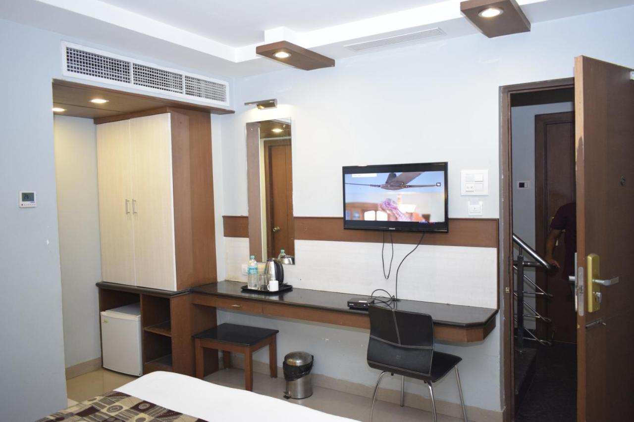 מדוראי Hotel The Nook מראה חיצוני תמונה