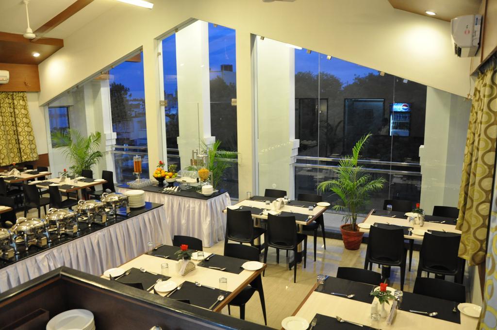 מדוראי Hotel The Nook מראה חיצוני תמונה