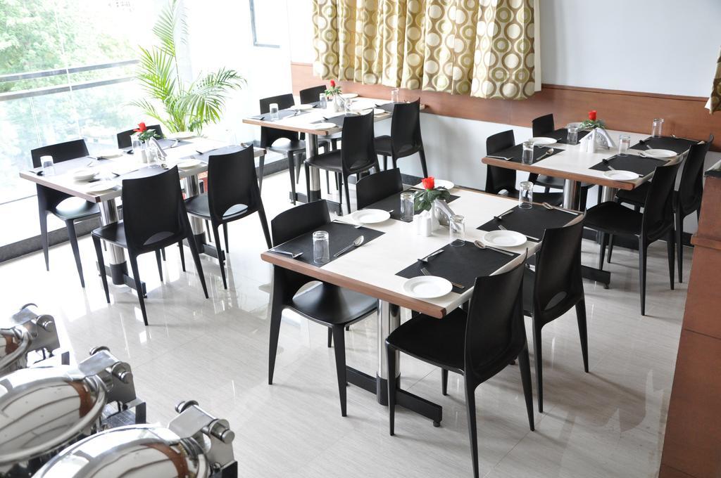 מדוראי Hotel The Nook מראה חיצוני תמונה