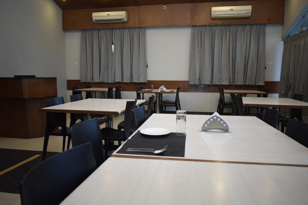 מדוראי Hotel The Nook מראה חיצוני תמונה